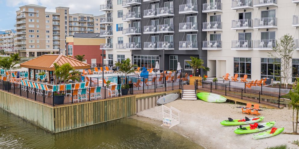 Exterior view of Ocean City MD event venues | BayVista Event Center